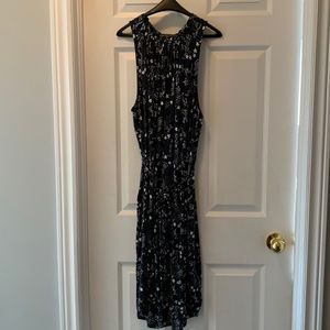 Reitmans loose fit navy and white sleeveless sundress